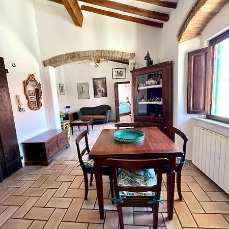 Terrazzini Corner *